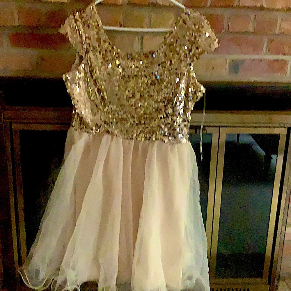 Girls party dress